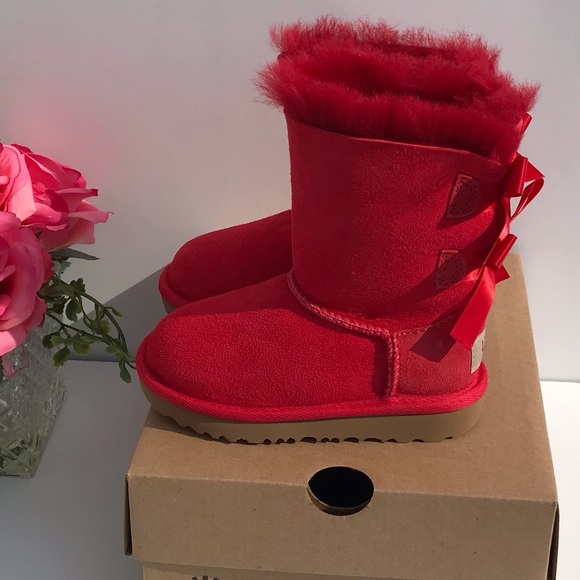 UGG Bailey Bow II Boots - Picture 6 of 8